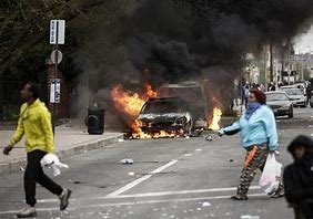 Homewerx.Com Domestic Terrorism! Looting and Burning Protests